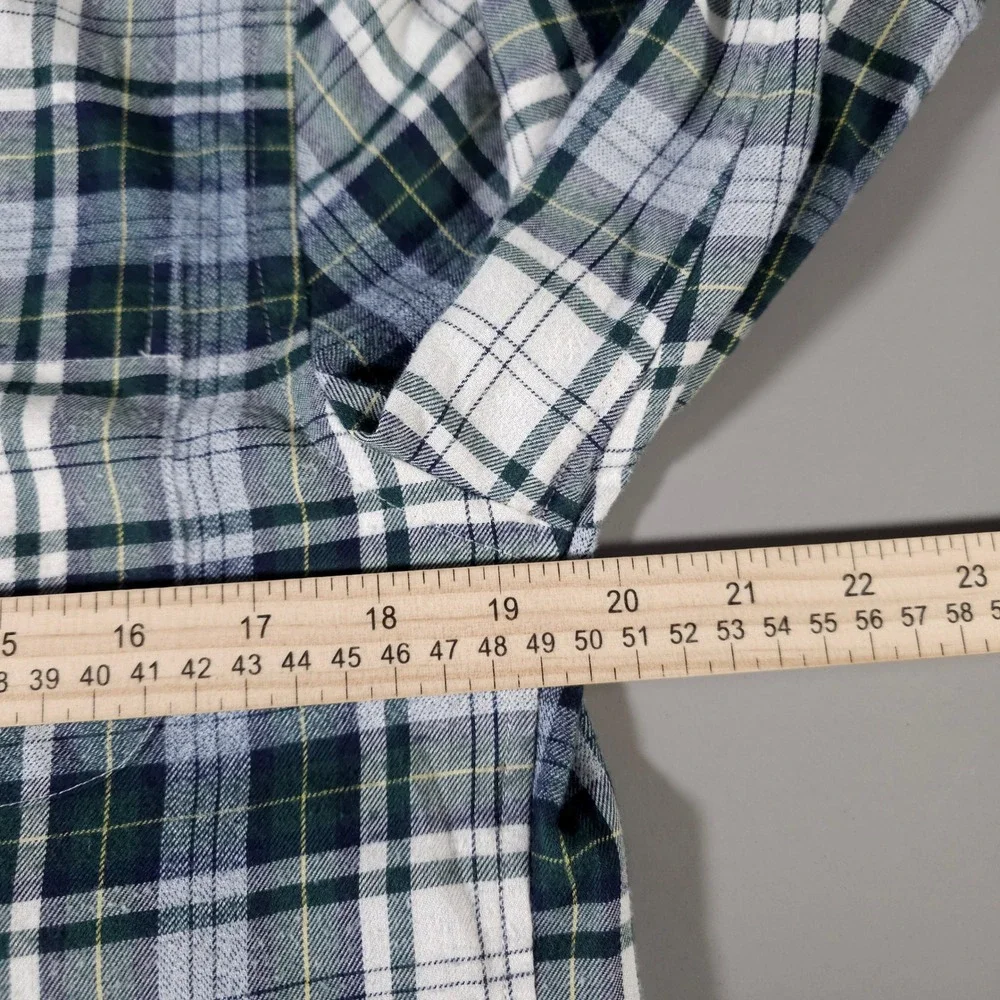 Vineyard Vines Button Down Shirt Mens‎ Small Green Plaid Performance Slim Tucker
